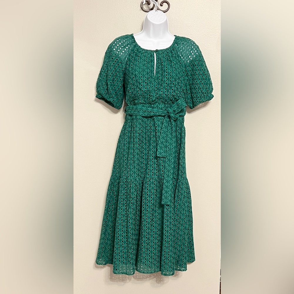 Ann Taylor NWT Emerald Green Eyelet Midi Dress, Size 4P